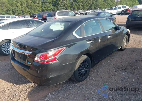 2014 Nissan Altima 2.5/2.5 S/2.5 Sl/2.5 Sv z USA, uszkodzony, nr VIN 1N4AL3AP1EN376666